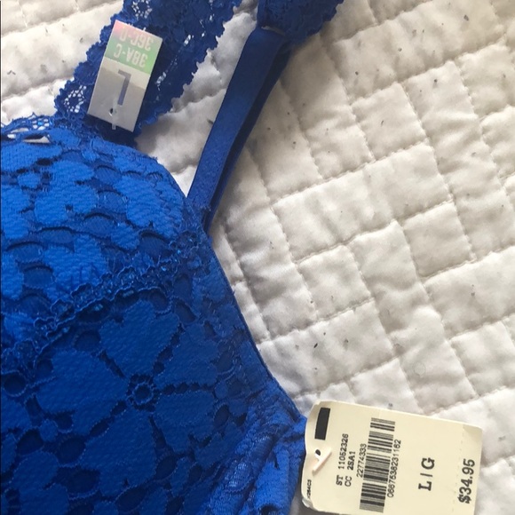 PINK Victoria Secrets Bralette - Picture 2 of 3